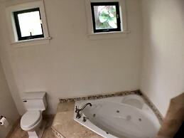 Huge House in Fort Lauderdale - 819