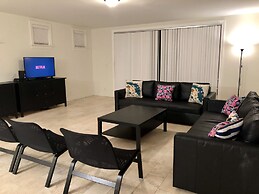 Huge House in Fort Lauderdale -  821