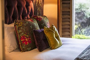 Hepburn Spa Pavilions