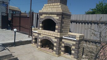 V gostyakh u Baby Poli