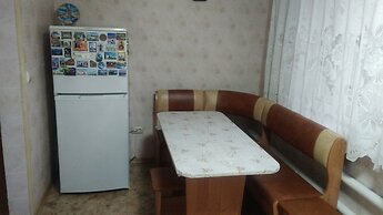 V gostyakh u Baby Poli