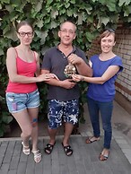 V gostyakh u Baby Poli