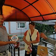 V gostyakh u Baby Poli