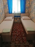 V gostyakh u Baby Poli