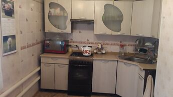 V gostyakh u Baby Poli