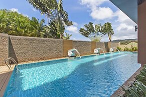 Chic Condo Karon by RESAVA