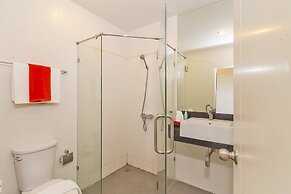 Chic Condo Karon by RESAVA