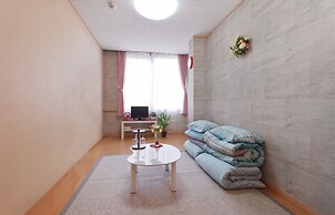 Young Minbak Osaka Guest House