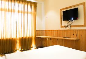 Al Woodlands Residency