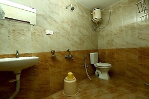 Al Woodlands Residency