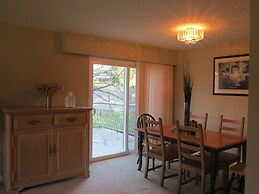 Sweet Home - 3 Bedroom