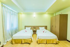 Golden Gate China Town Hotel