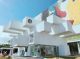 Blue Sea Dreaming City B&B