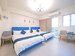 Blue Sea Dreaming City B&B