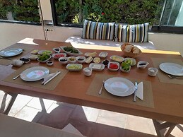 Mio Sweet Home Hotel