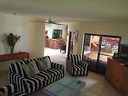 Hacienda Cooya Beach