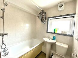 Kennedy House - Beachfront