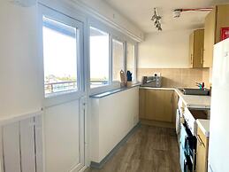 Kennedy House - Beachfront