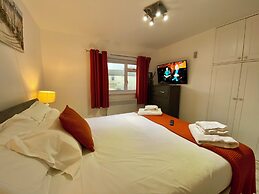 Kennedy House - Beachfront