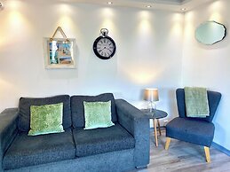 Kennedy House - Beachfront