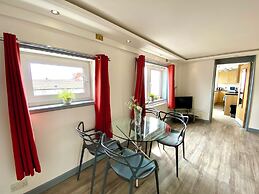 Kennedy House - Beachfront