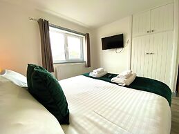 Kennedy House - Beachfront