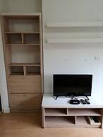 Comfy Deluxe One Bedroom