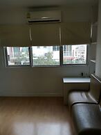 Comfy Deluxe One Bedroom