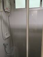 Comfy Deluxe One Bedroom