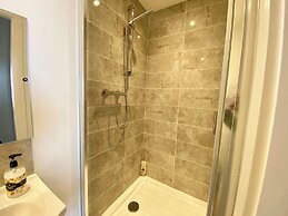 Winter Gardens Service Apartments