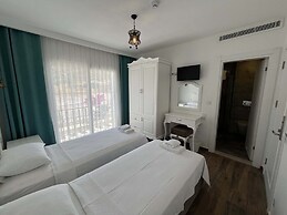 Alesya Otel