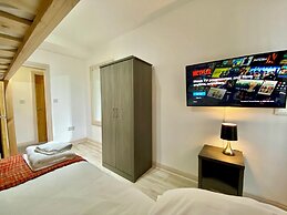 Simpson Beach View Apartments