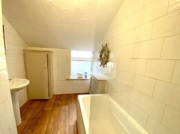 Simpson Beach View Apartments