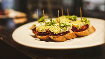 Loft Osteria by Sagardi