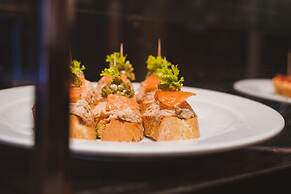 Loft Osteria by Sagardi