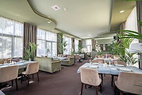 Imperial Palace Hotel