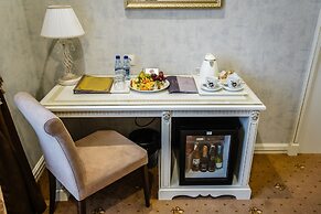 Imperial Palace Hotel