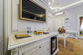 Imperial Palace Hotel