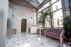 Imperial Palace Hotel