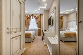 Imperial Palace Hotel