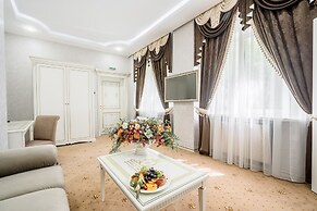 Imperial Palace Hotel