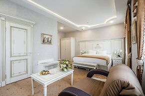 Imperial Palace Hotel