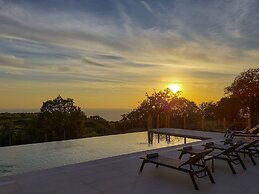 Exclusive Sea View Villa Madelaine