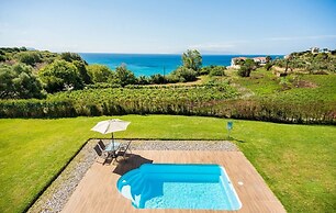 Filon Ktima Beachfront Upscale Villa