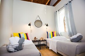 Filon Ktima Beachfront Upscale Villa