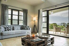 Filon Ktima Beachfront Upscale Villa