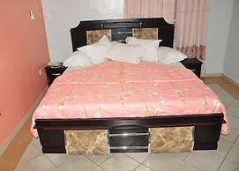 De Revelation Hotel