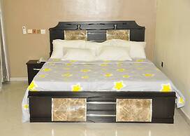 De Revelation Hotel