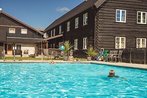 Toftemo Turiststasjon Hytter