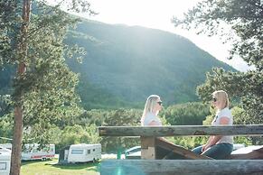 Toftemo Turiststasjon Hytter